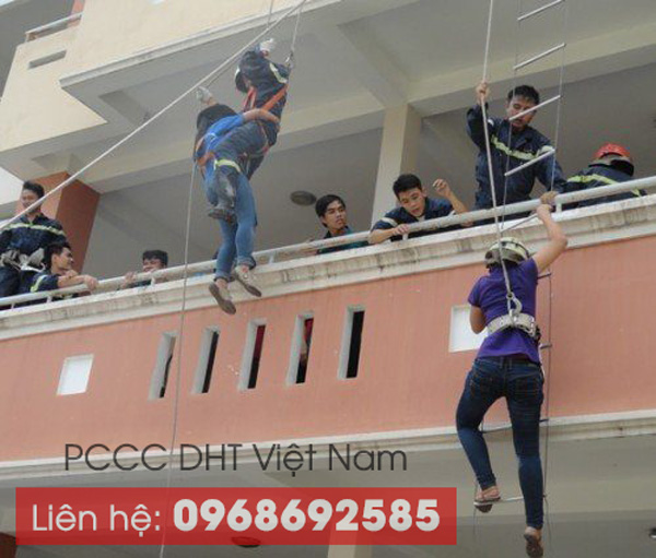 Thang dây chữa cháy tại Bắc Giang